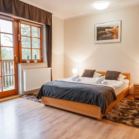 Lola Apartment *